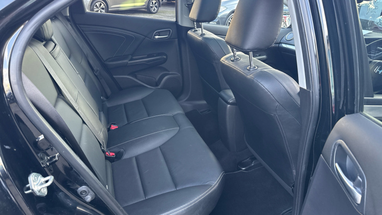 Honda Civic 1.6 i-DTEC SR 5dr Diesel Hatchback